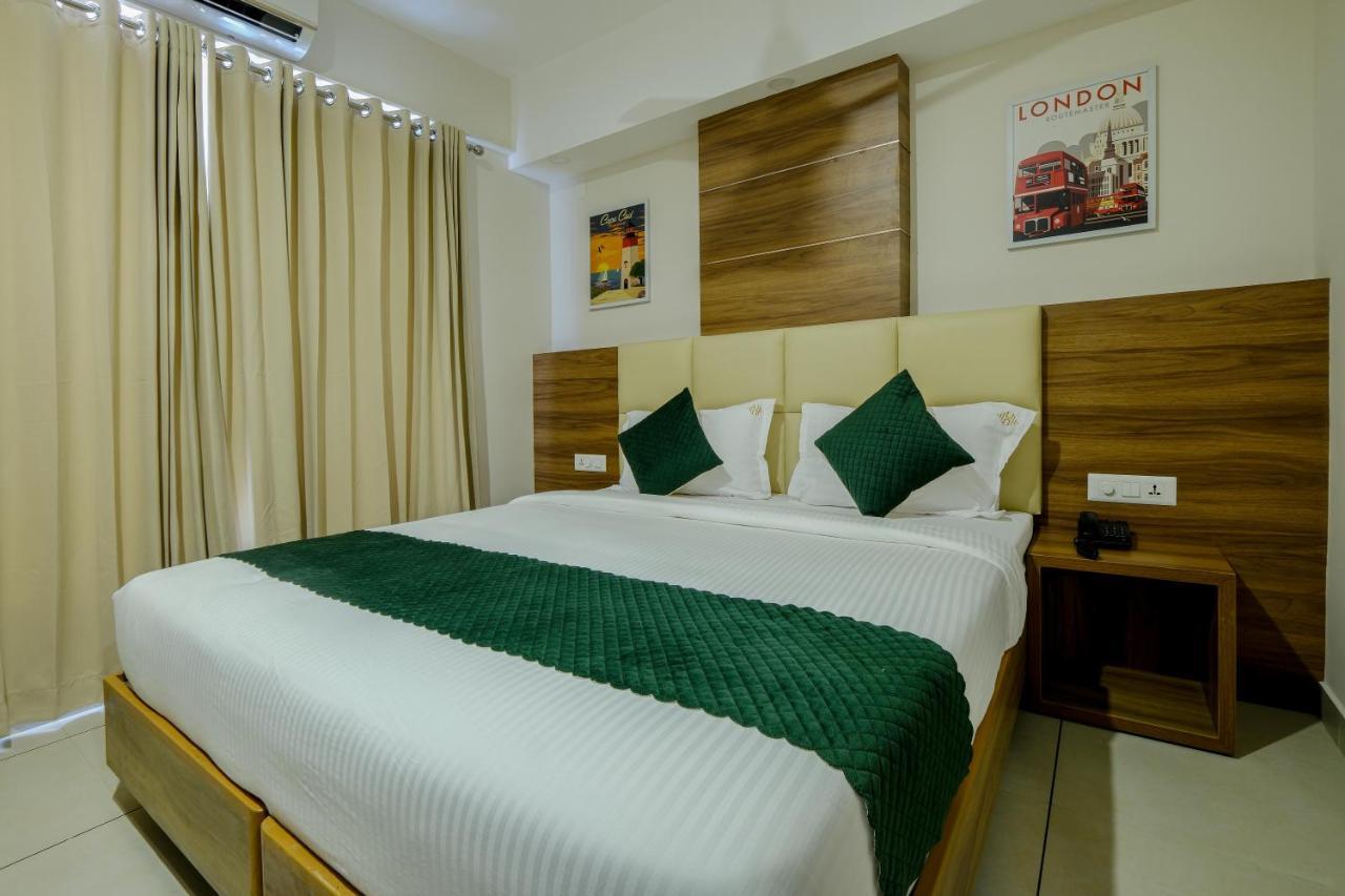 The Heartland Business Hotel, Trivandrum Thiruvananthapuram Exterior foto